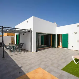  Сasa de vacaciones Mahostly Casa Fika España